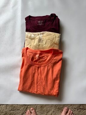 St. John's Bay Performance Tee - Burgundy